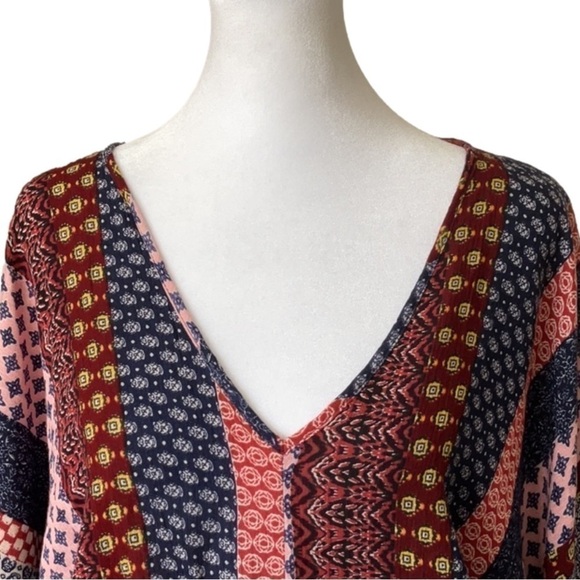 Venus Boho Flutter Sleeve Romper - Picture 4 of 14